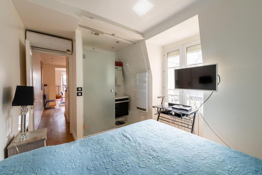 Appartement Vue Tour Eiffel Paris Exteriör bild